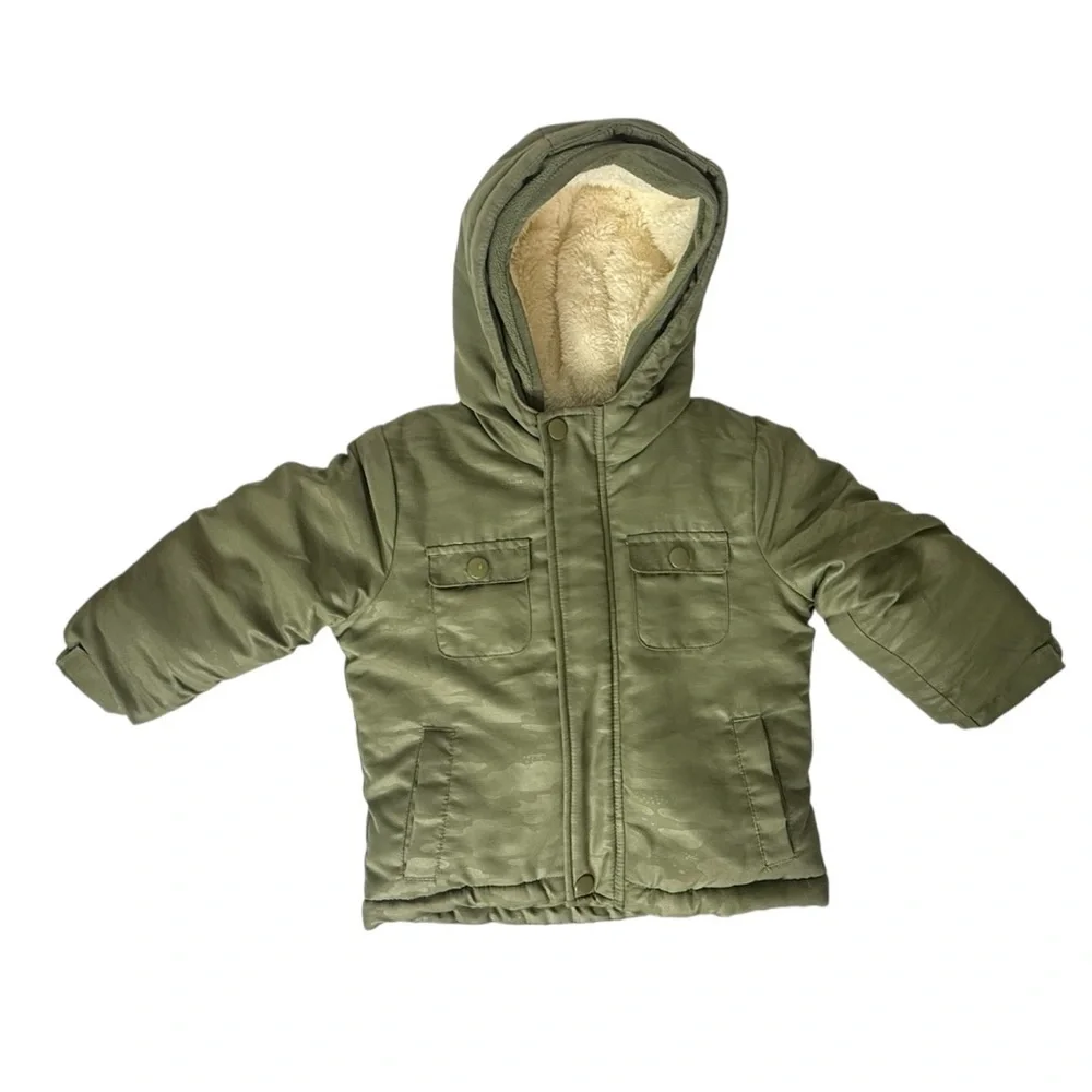 Cat & Jack Infant 18 Month Army Green‎ Camo Winter Coat With Hood Faux Fur Lined